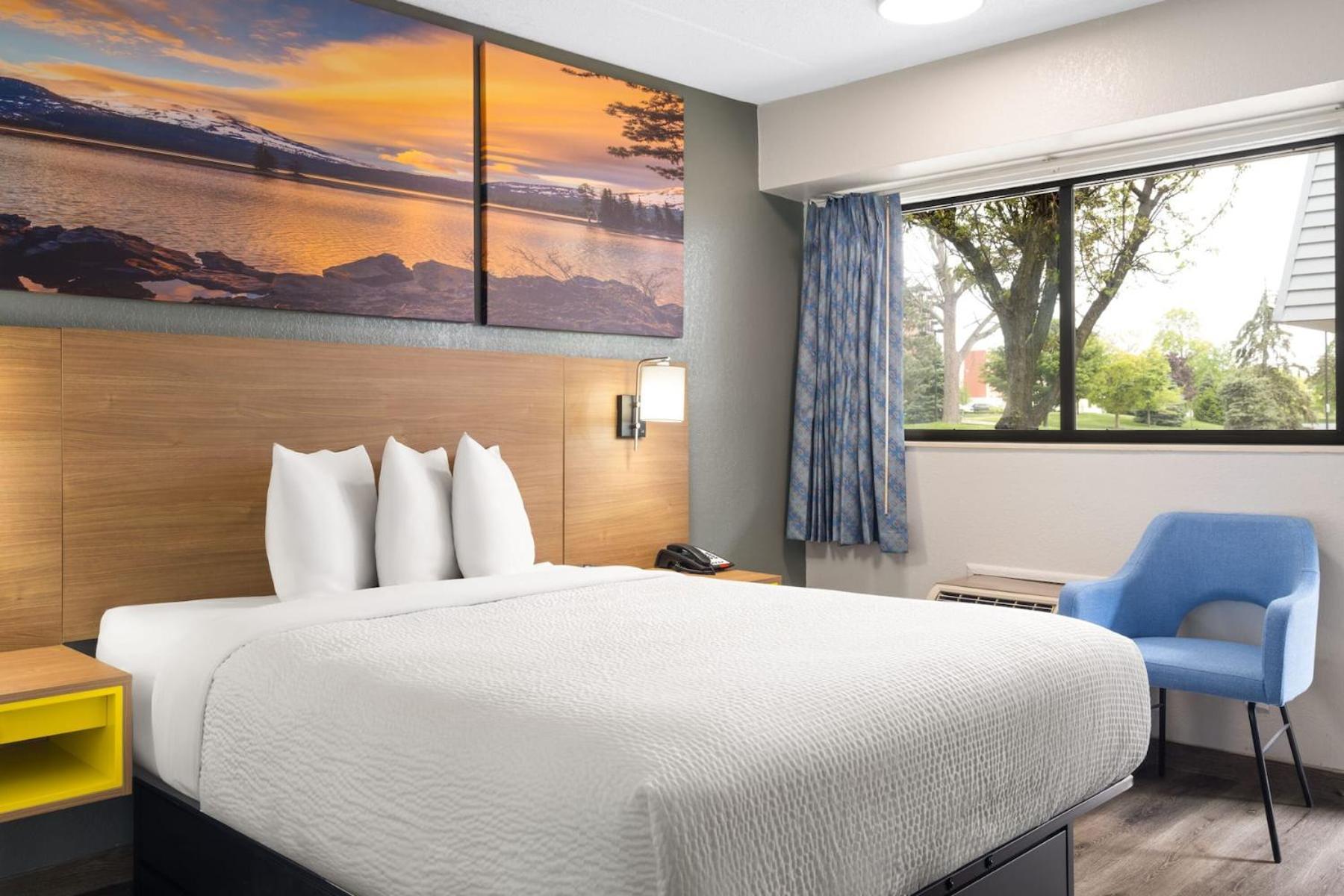 Days Inn By Wyndham Columbus Worthington Eksteriør bilde
