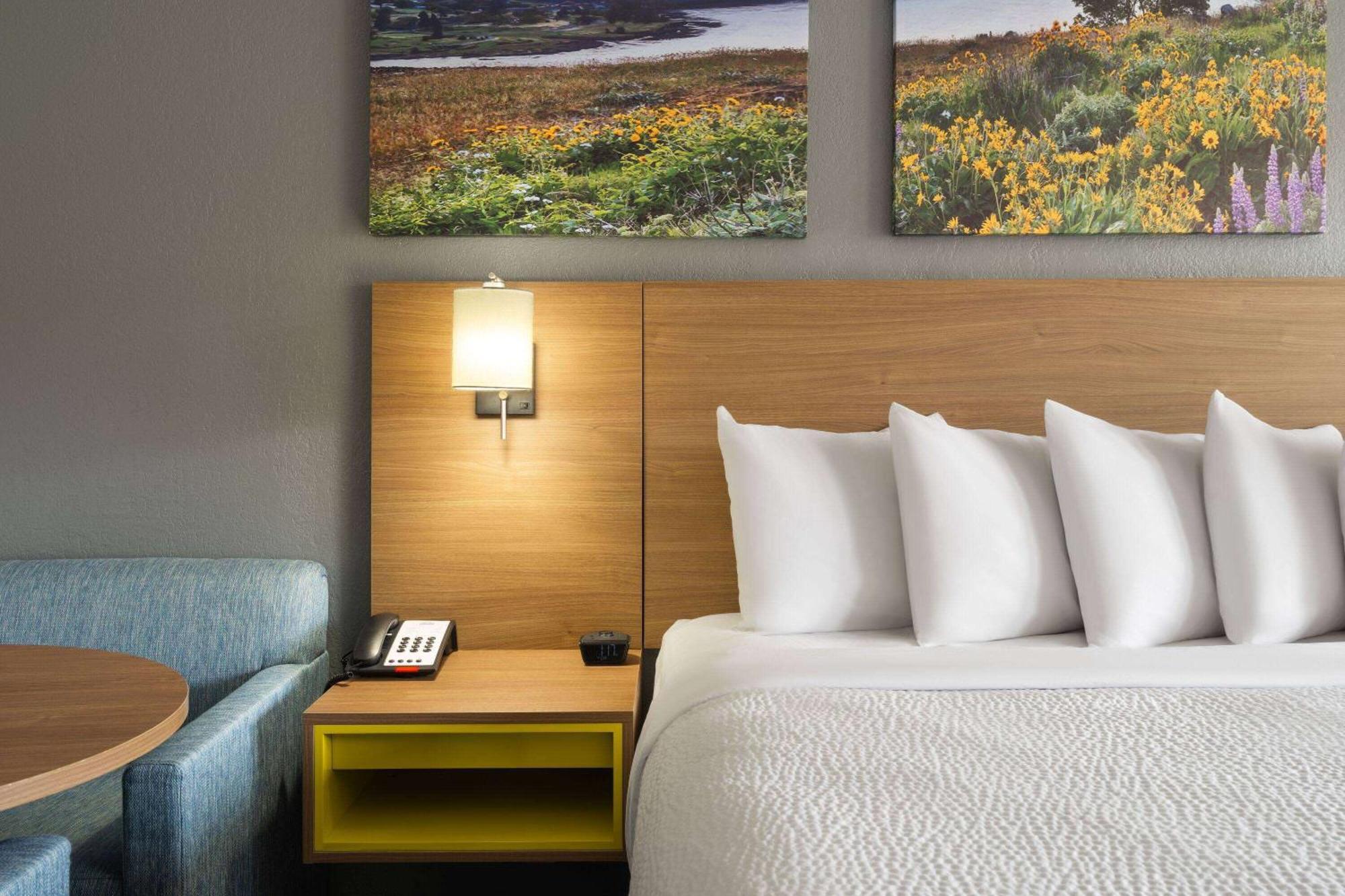 Days Inn By Wyndham Columbus Worthington Eksteriør bilde