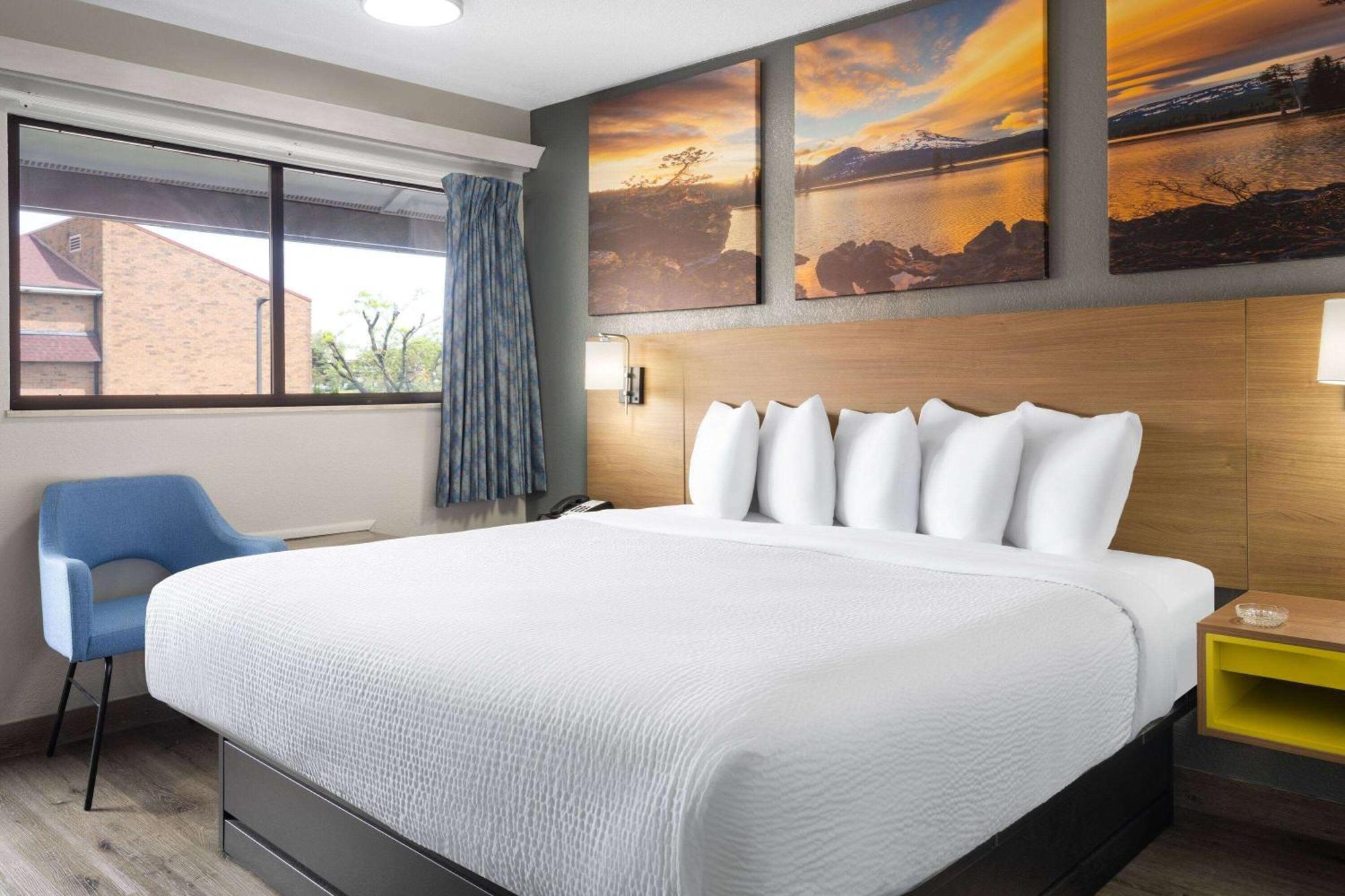 Days Inn By Wyndham Columbus Worthington Eksteriør bilde