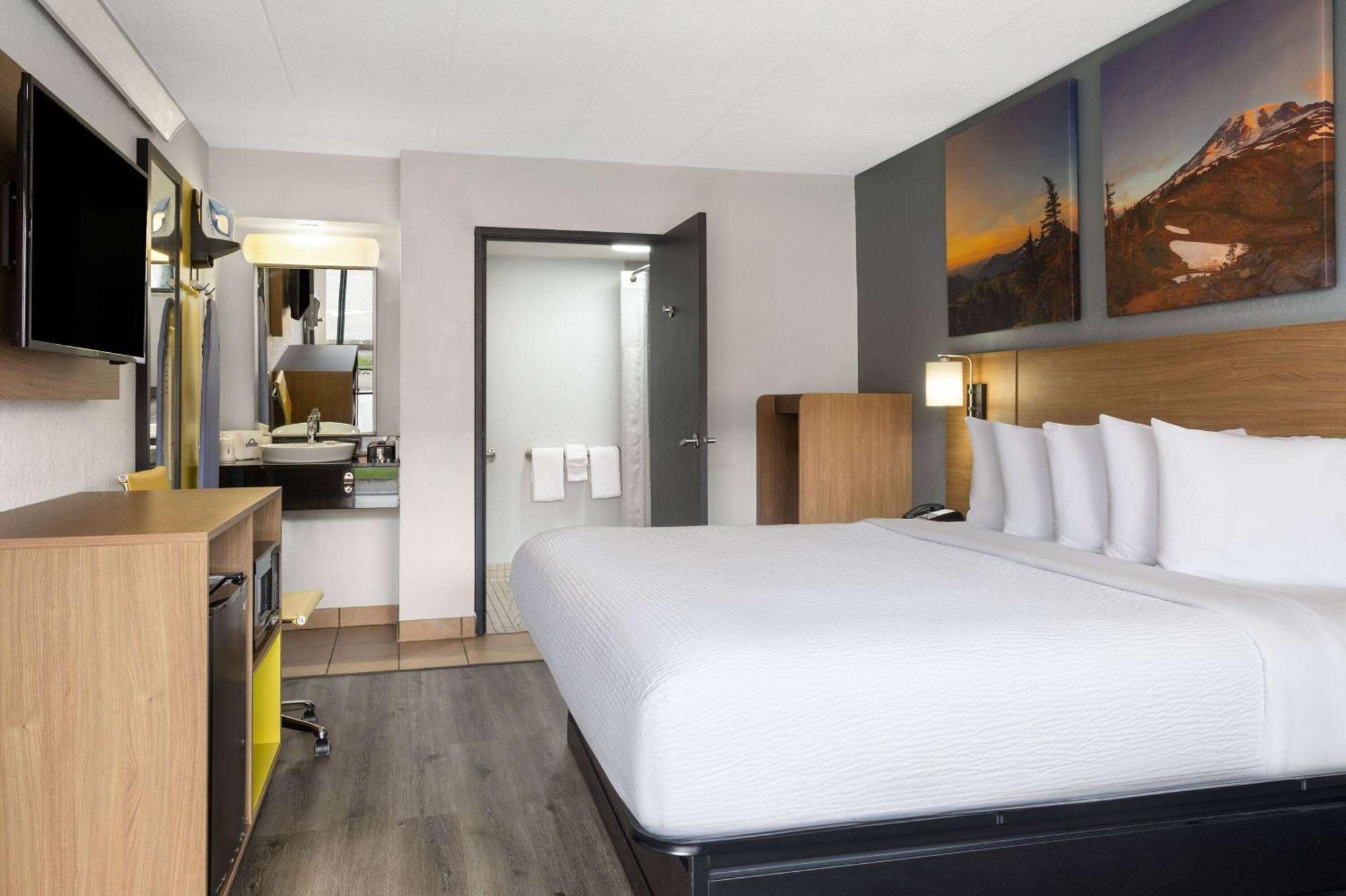 Days Inn By Wyndham Columbus Worthington Eksteriør bilde